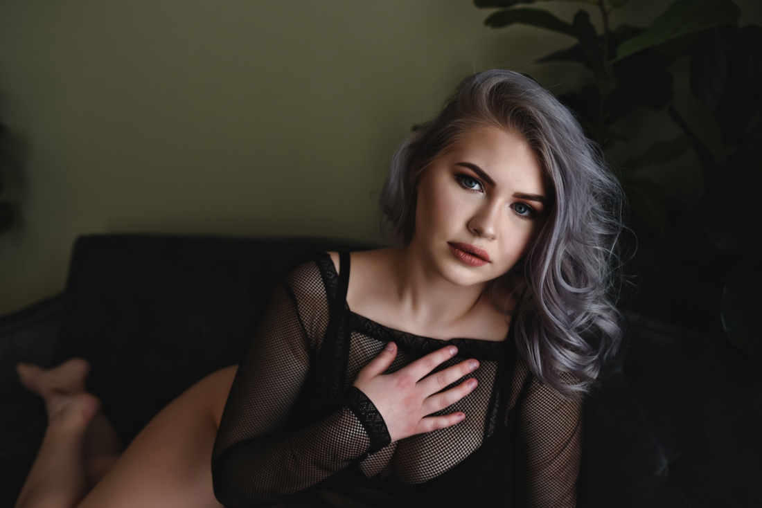 Kellene Leone of Kellie Mae Boudoir is a Yakima Washington Boudoir Photographer specializing in boudoir and portrait photography in Yakima and Wenatchee, Washington. Kellie Mae Boudoir Photographer Yakima Washington