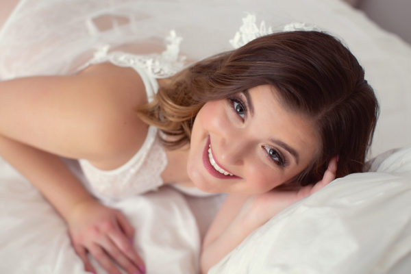 Liz Hansen of Chicago Boudoir Photography is a Chicago Illinois Boudoir Photographer specializing in boudoir and portrait photography in Chicago Illinois . Chicago Boudoir Photography - Liz Hansen Boudoir Photography