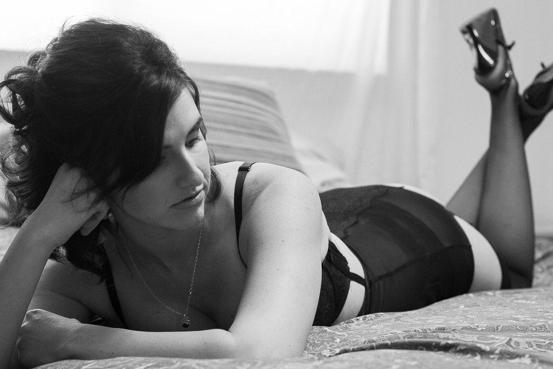 Amber Carl of Amber Carl Photography is a Las Vegas Nevada Photographer Boudoir Photographer specializing in boudoir and portrait photography in the Las Vegas Nevada area. Amber Carl Photography - Las Vegas Nevada Boudoir Photographer